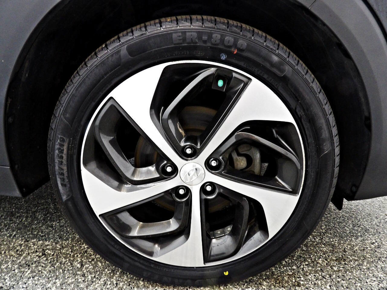 Used 2016 Hyundai Tucson Limited w/ Option Group 03 AWD/4WD image 23