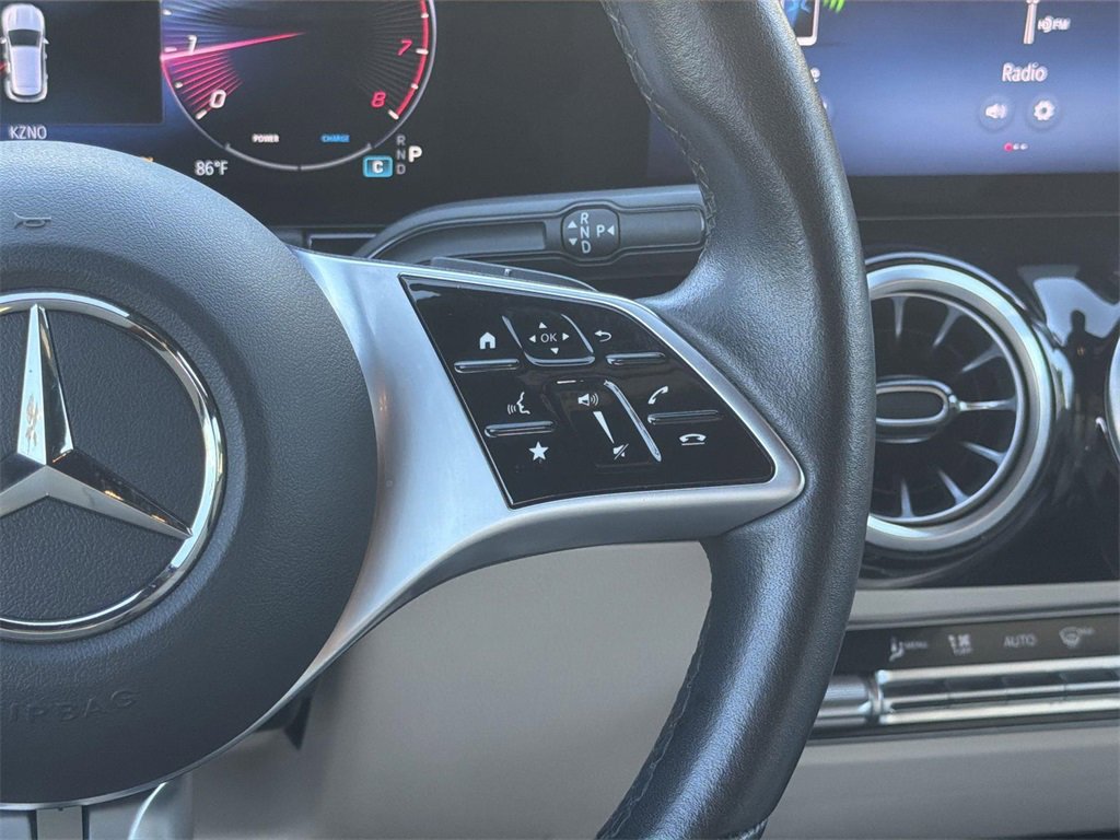 Used 2025 Mercedes-Benz GLA 250 image 9