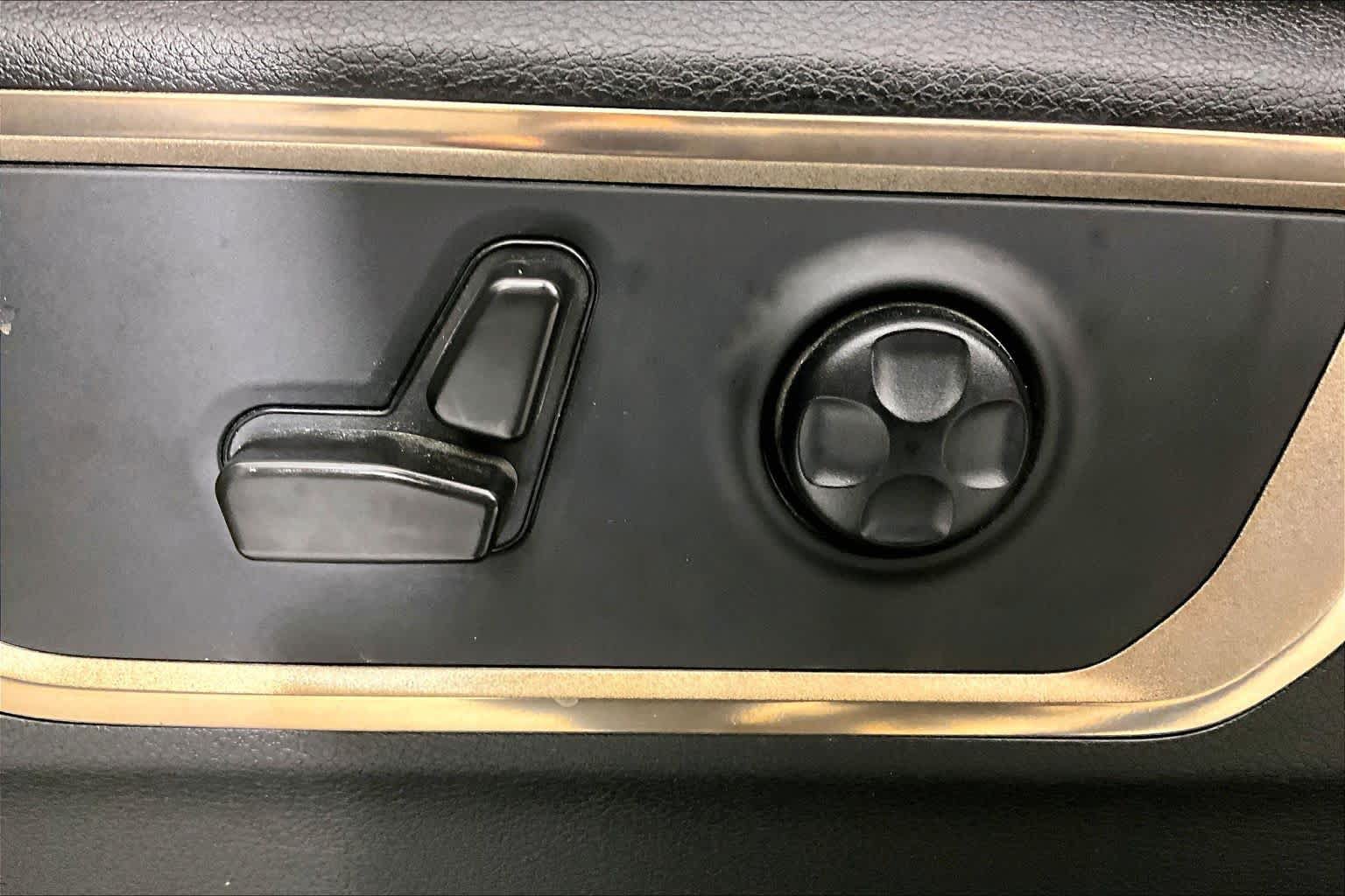 Used 2022 RAM 1500 Limited AWD/4WD image 62