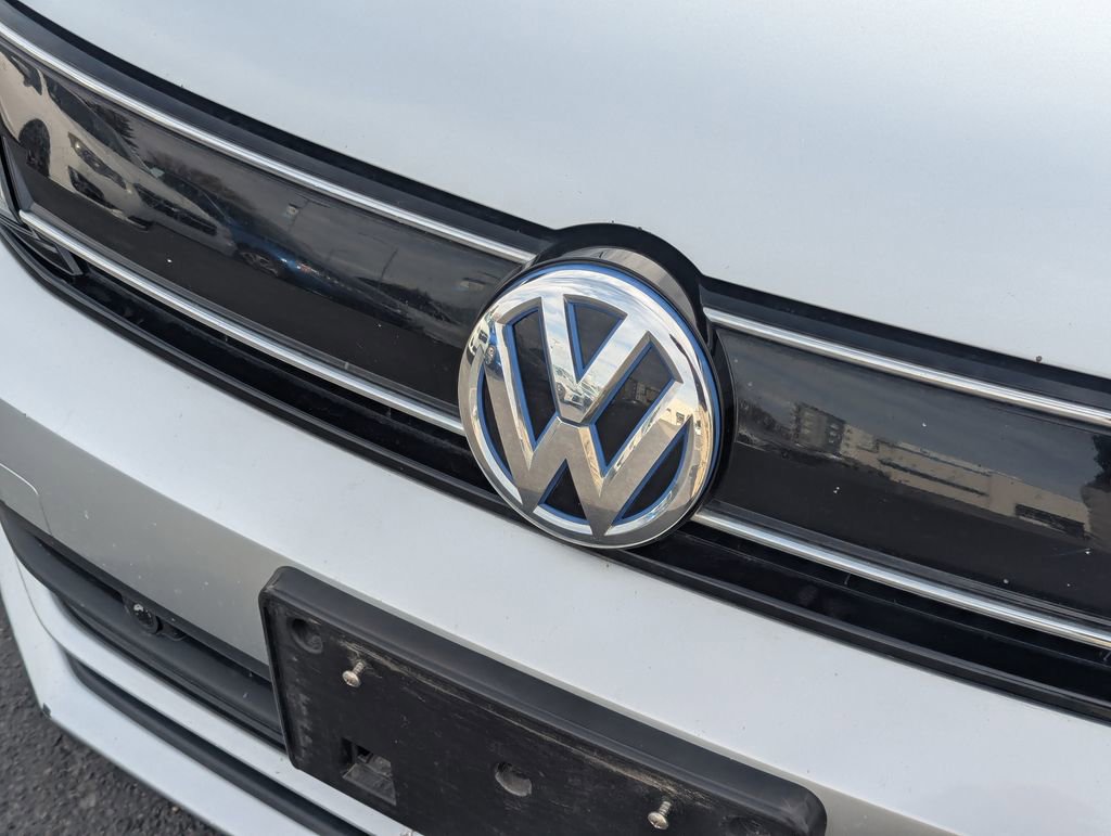 Used 2015 Volkswagen Jetta SEL Premium image 11