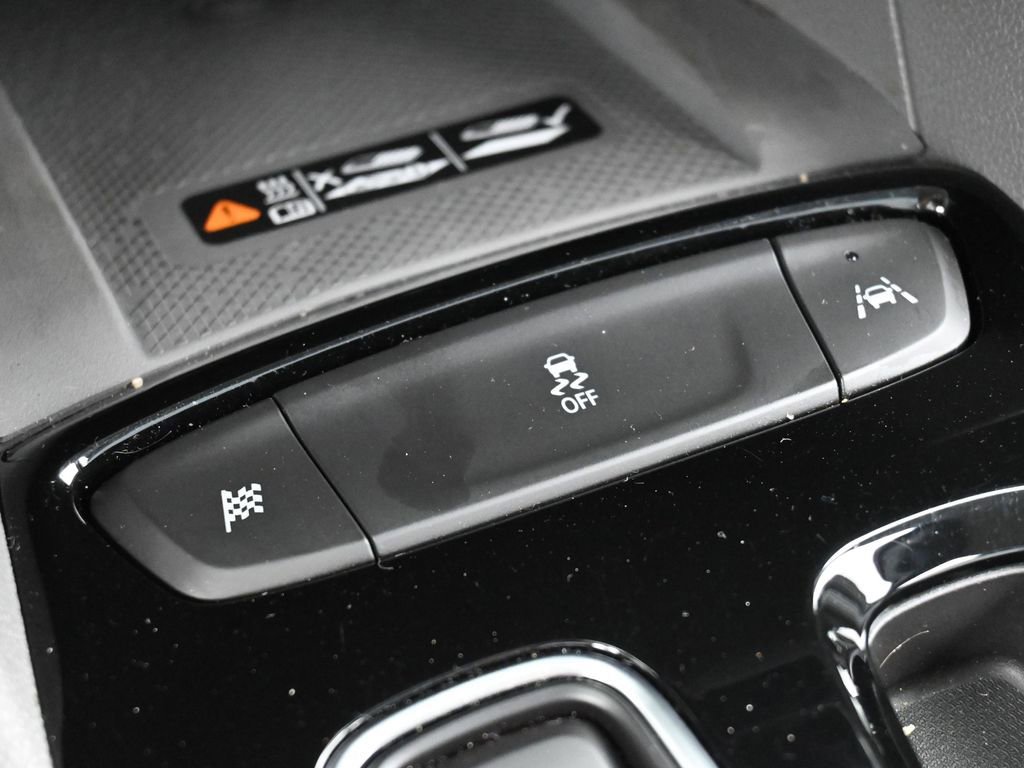 Used 2023 Chevrolet Bolt EUV Premier image 33