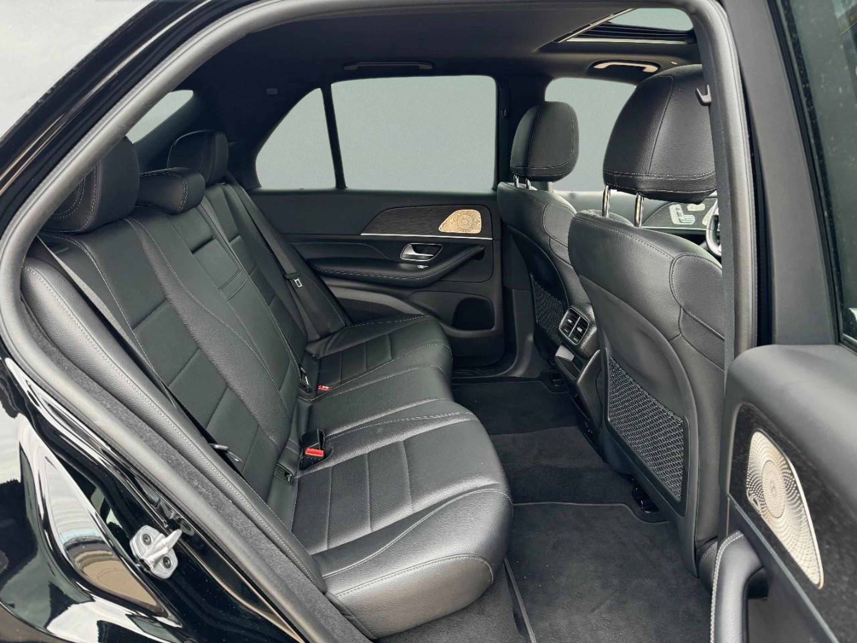 Used 2022 Mercedes-Benz GLE 350 4MATIC image 11