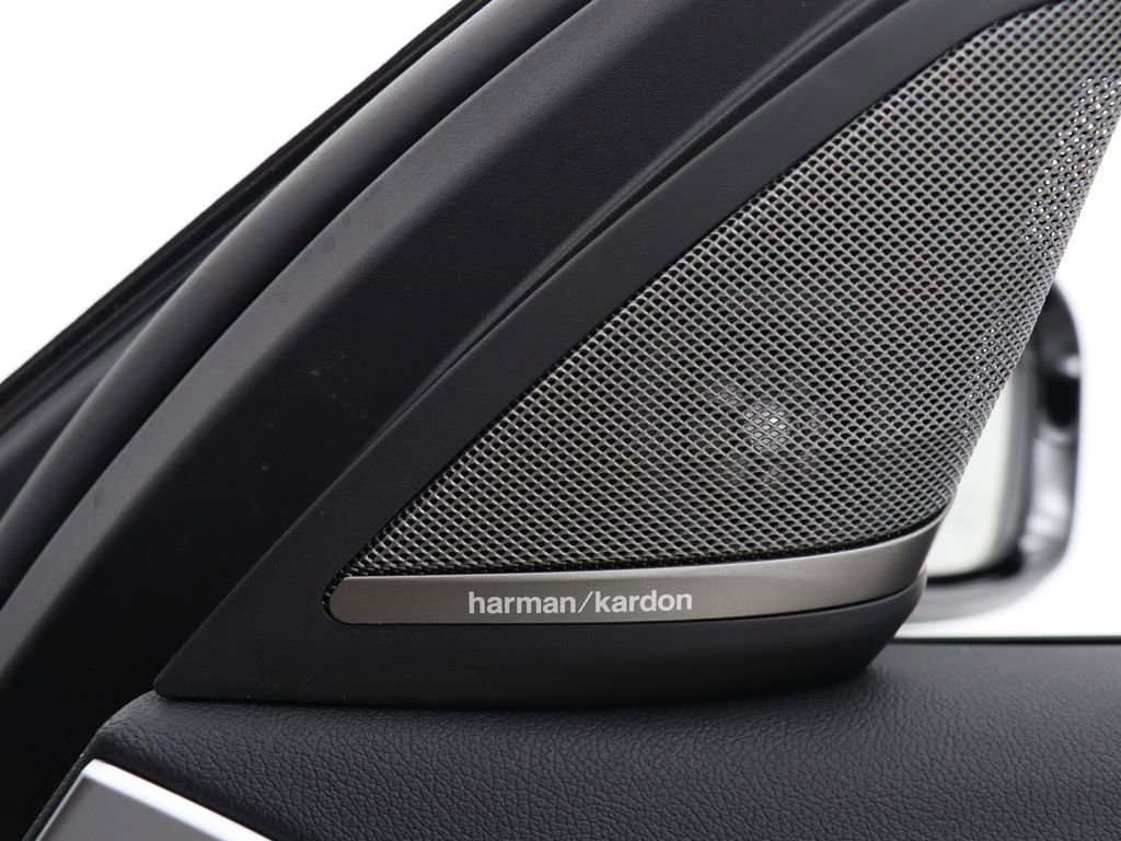 Used 2021 BMW 530i w/ Premium Package RWD image 31