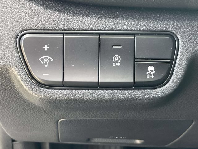 Certified 2024 Kia Seltos EX FWD image 18