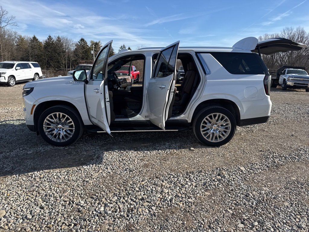 Used 2025 Chevrolet Tahoe High Country w/ Sun And Tow Package image 28