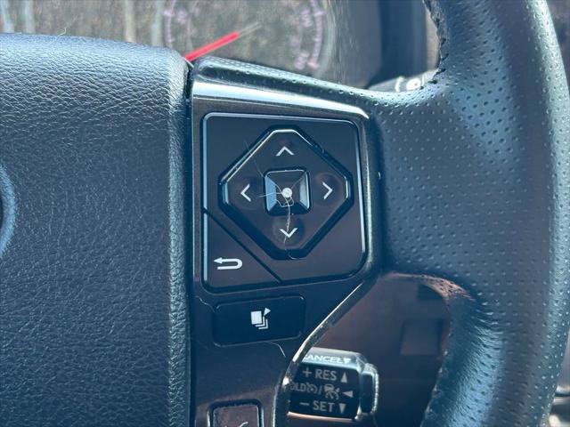 Certified 2022 Toyota 4Runner TRD Off-Road Premium AWD/4WD image 38