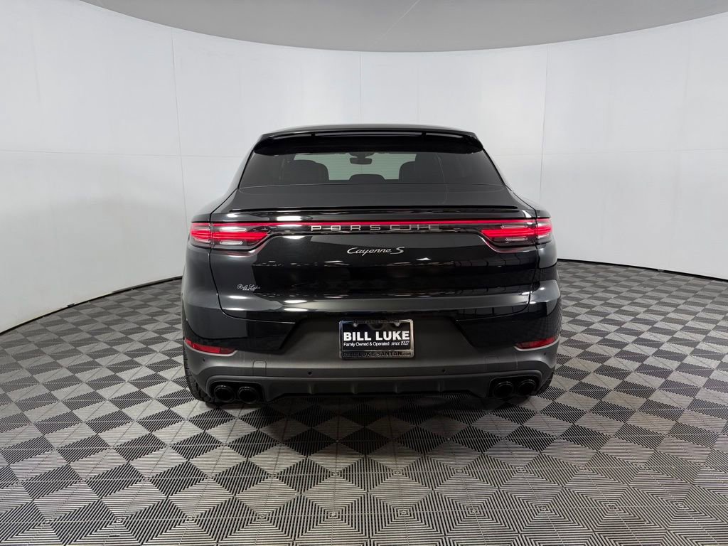 Used 2023 Porsche Cayenne S image 7