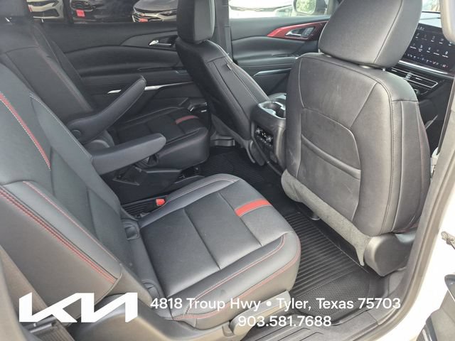 Used 2024 Chevrolet Traverse RS w/ LPO, Floor Liner Package AWD/4WD image 20