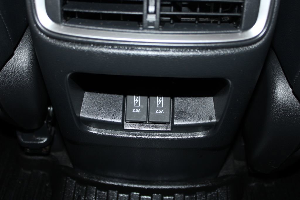 Used 2019 Honda CR-V Touring image 16