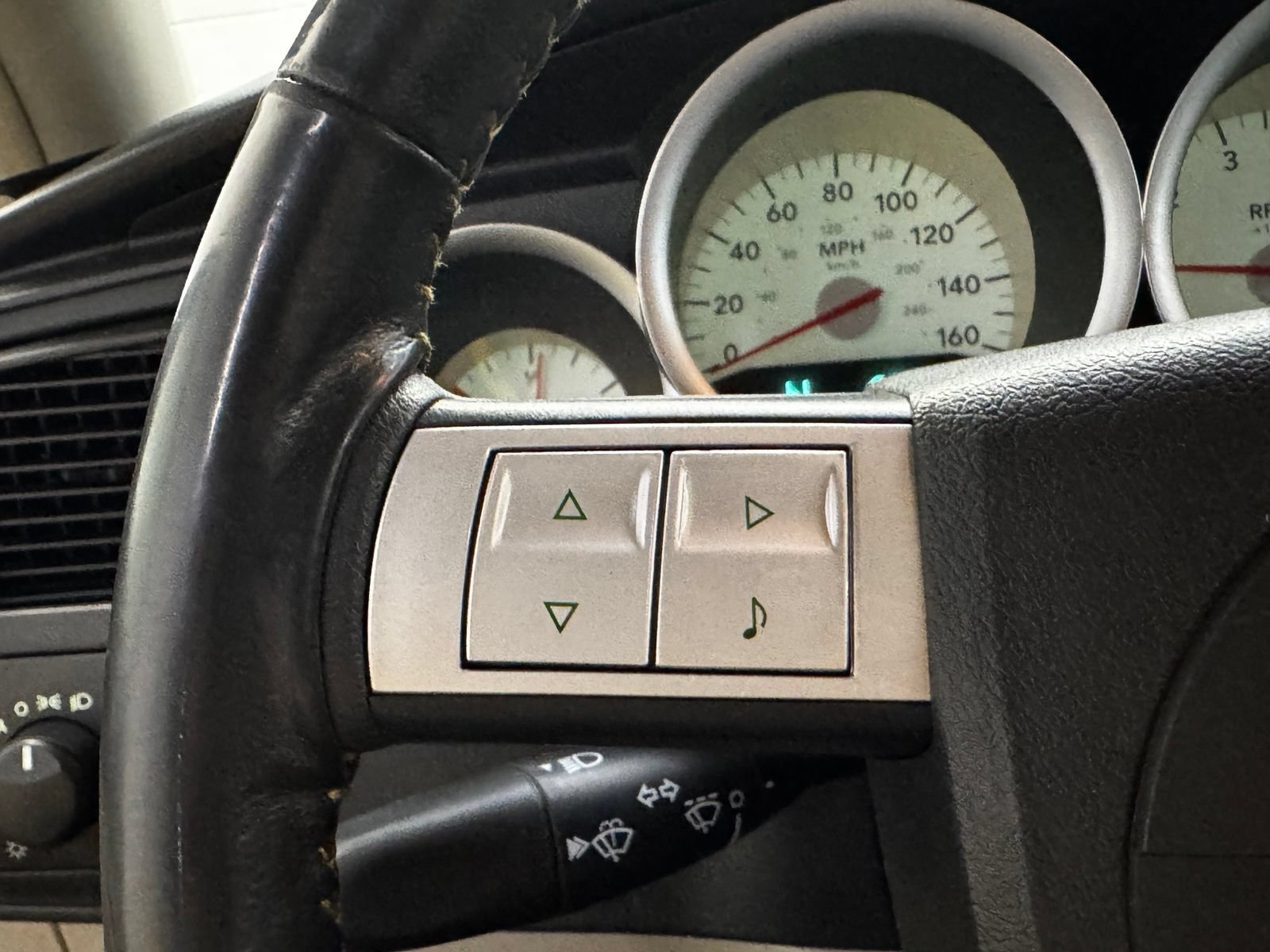 Used 2006 Dodge Charger R/T RWD image 23