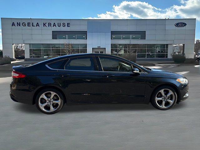 Used 2014 Ford Fusion SE FWD image 10