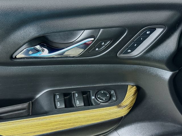 Used 2017 GMC Acadia Denali FWD image 18