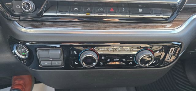 Used 2025 Chevrolet Silverado 1500 LT w/ Work Truck Package image 21