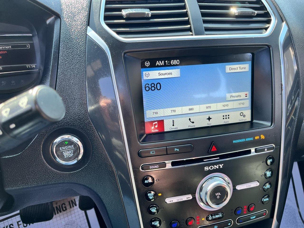 Used 2017 Ford Explorer Limited image 46