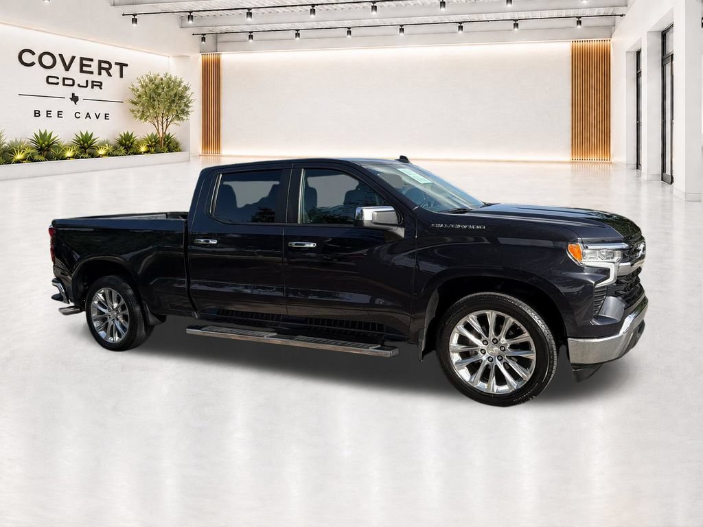 Used 2022 Chevrolet Silverado 1500 LT RWD image 14