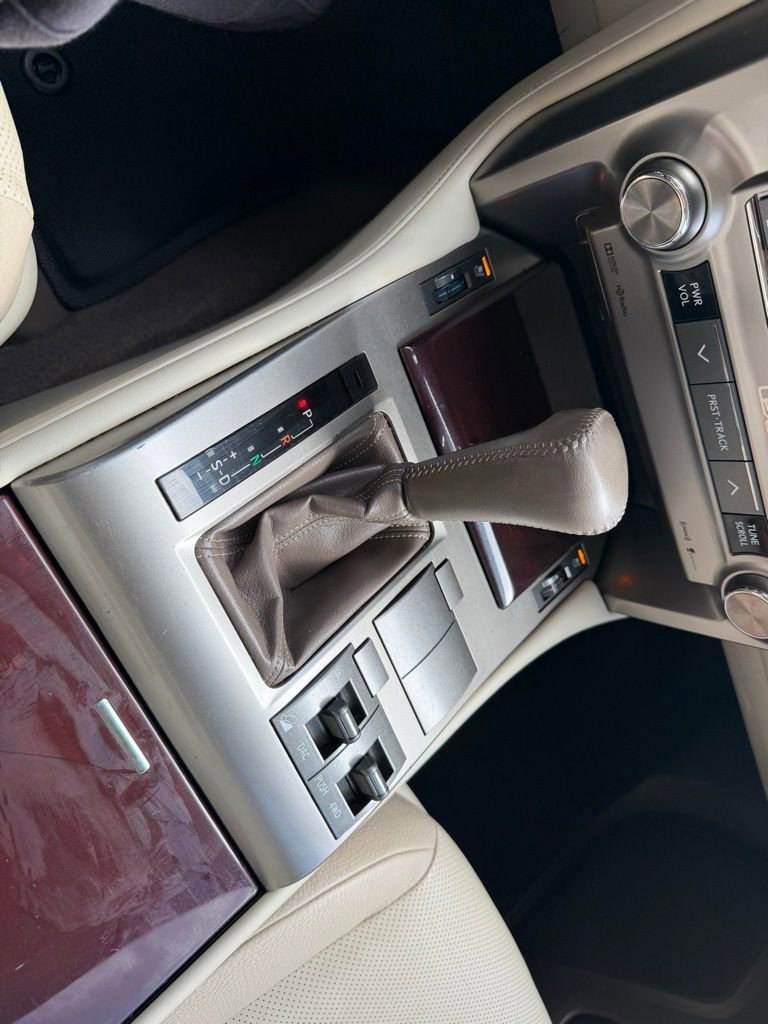 Used 2019 Lexus GX 460 Premium w/ Premium Package image 13