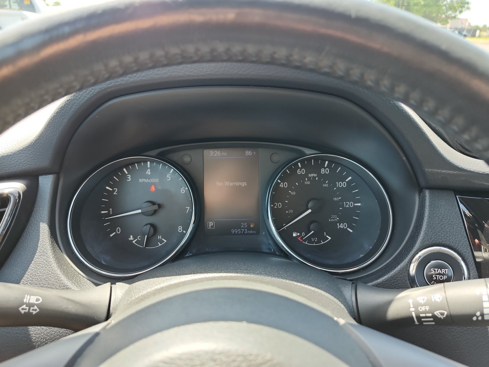 Used 2018 Nissan Rogue SV w/ Premium Package FWD image 16