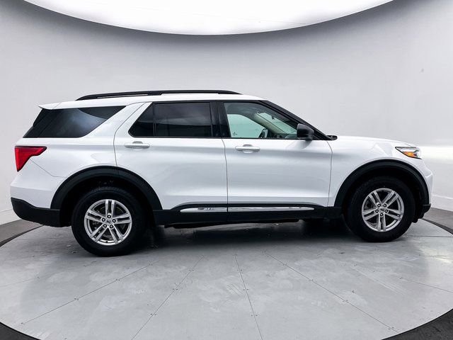 Used 2021 Ford Explorer XLT image 42