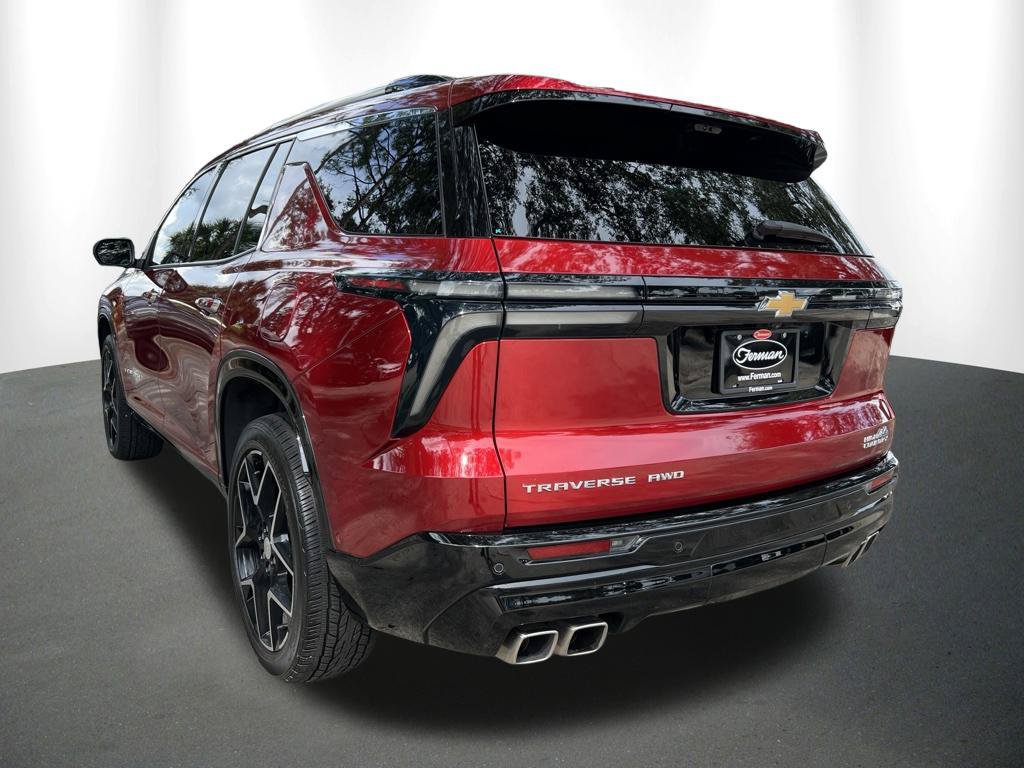 Used 2025 Chevrolet Traverse High Country AWD/4WD image 46