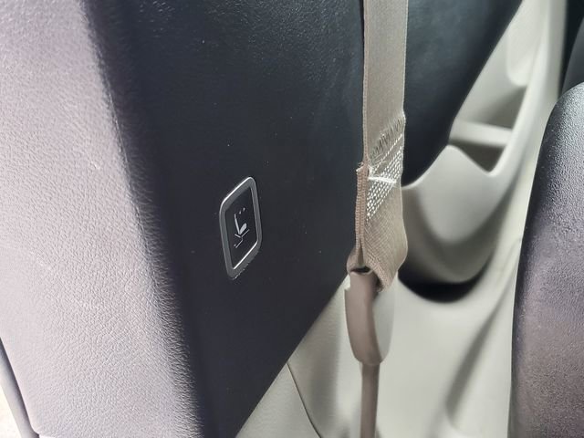 Certified 2024 Chrysler Pacifica Touring-L image 27