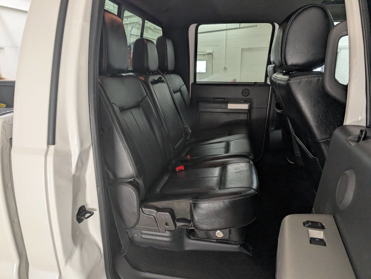 Used 2016 Ford F250 Lariat w/ Lariat Ultimate Package image 17