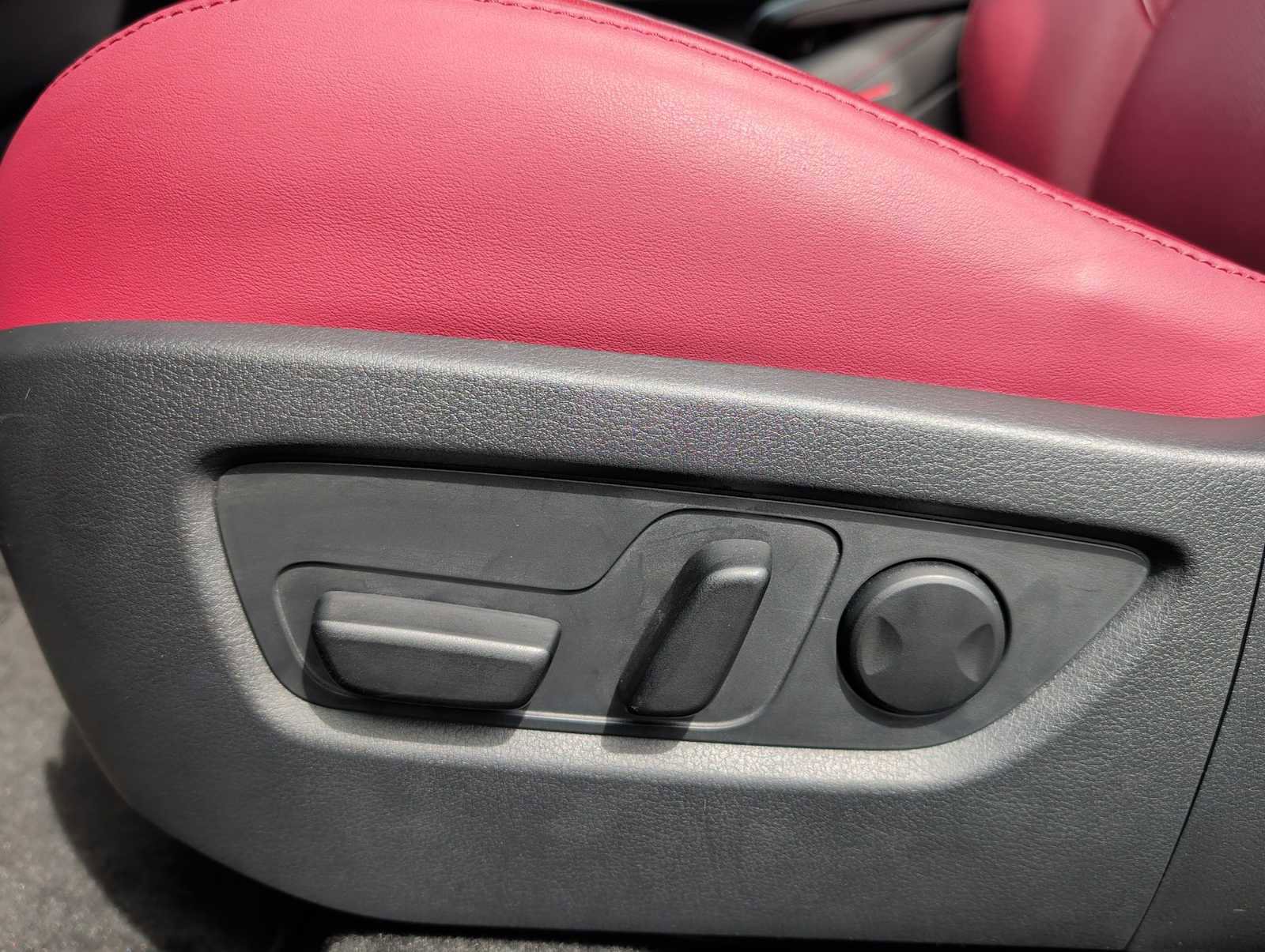 Used 2024 MAZDA CX-30 AWD 2.5 S w/ Preferred Package image 14