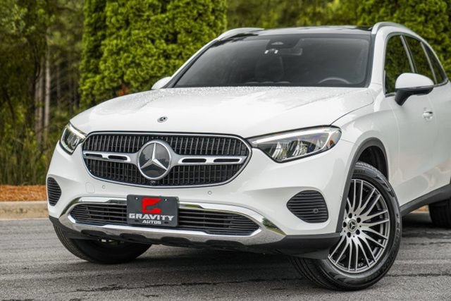 Used 2023 Mercedes-Benz GLC 300 image 2
