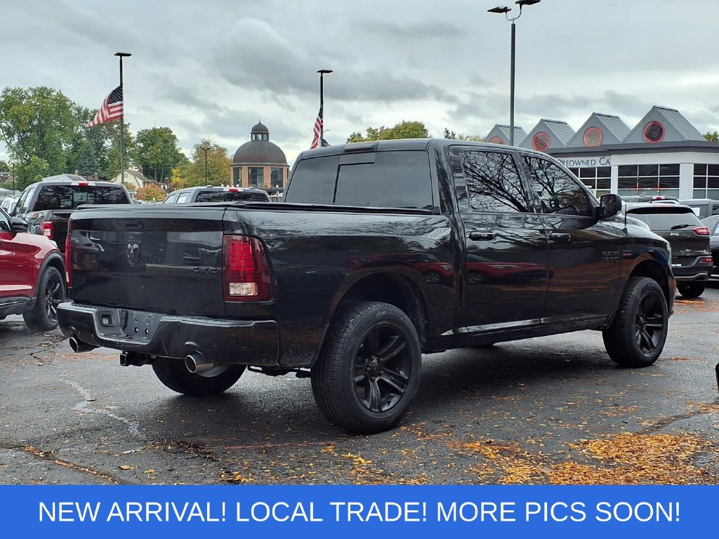 Used 2016 RAM 1500 Sport w/ Black Ram 1500 Sport Group AWD/4WD image 3