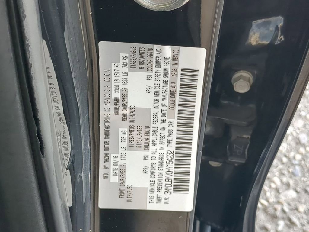 Used 2017 Toyota Yaris iA image 34