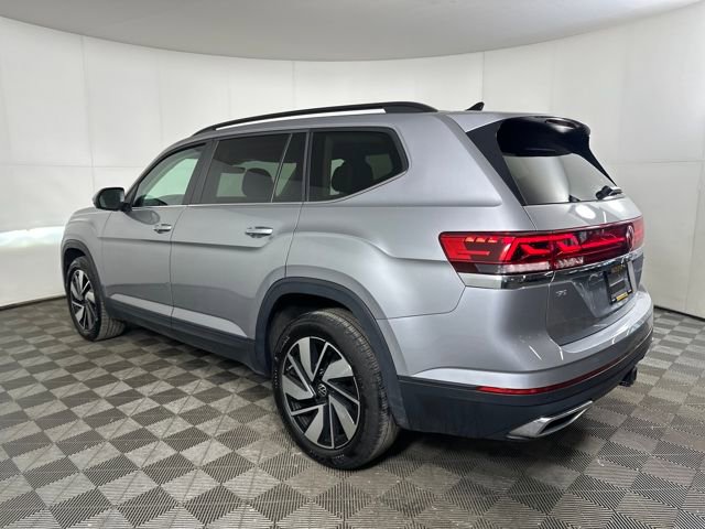Used 2025 Volkswagen Atlas SE image 5