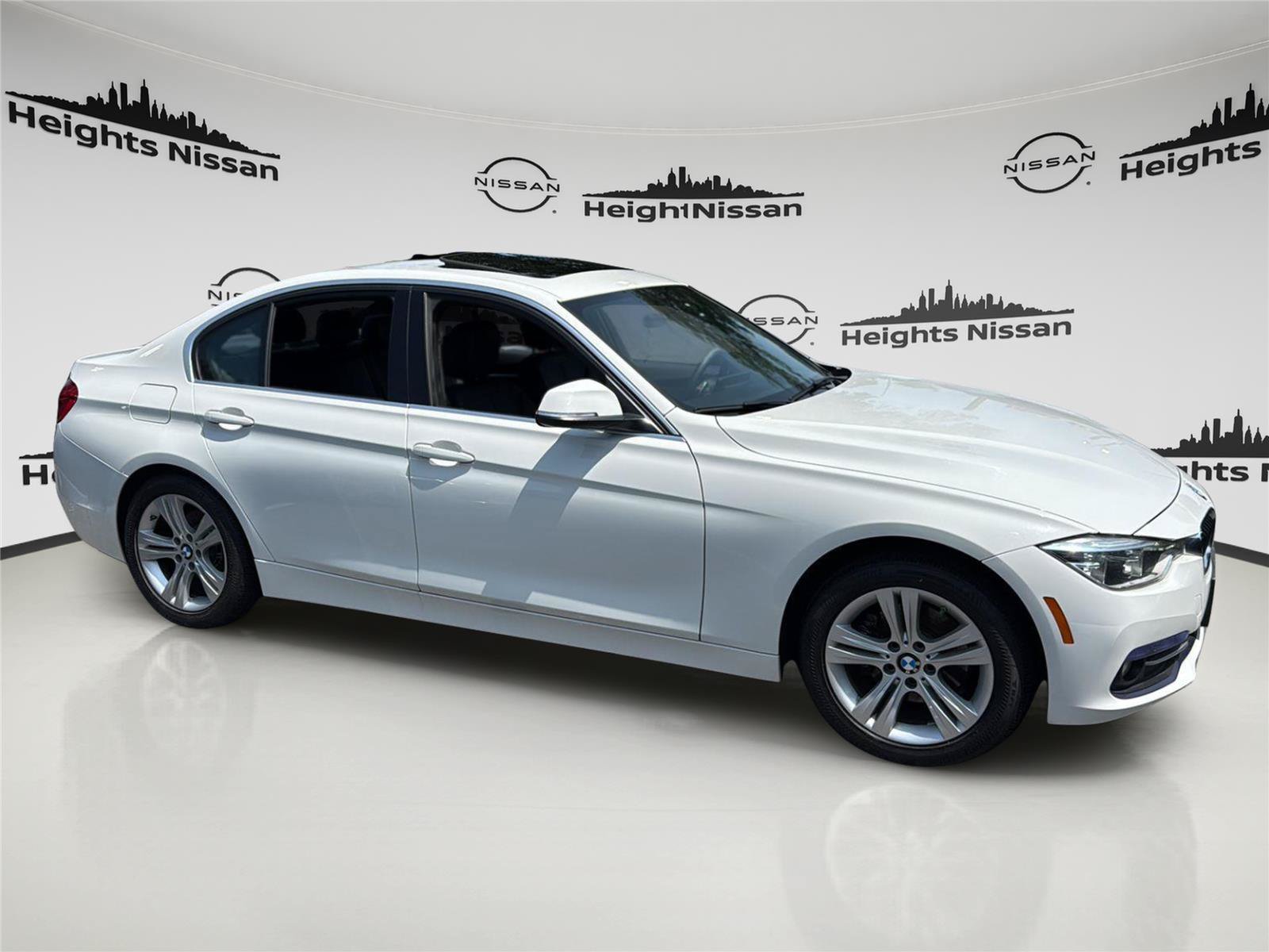 Used 2018 BMW 328d Sedan RWD image 6
