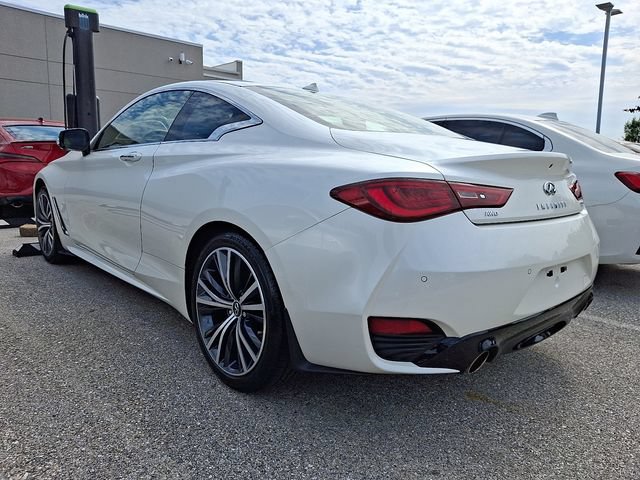 Used 2022 INFINITI Q60 3.0t Luxe w/ Essential Package AWD/4WD image 4