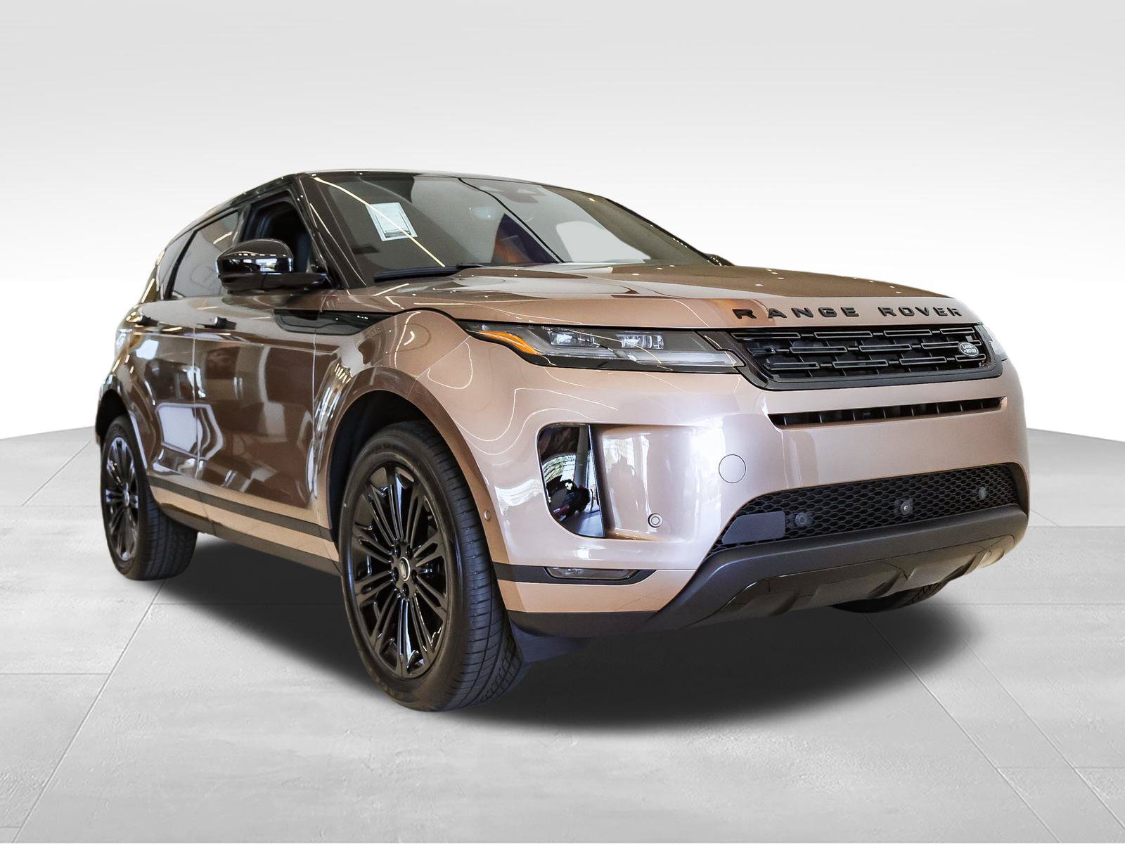 New 2026 Land Rover Range Rover Evoque S AWD/4WD image 3