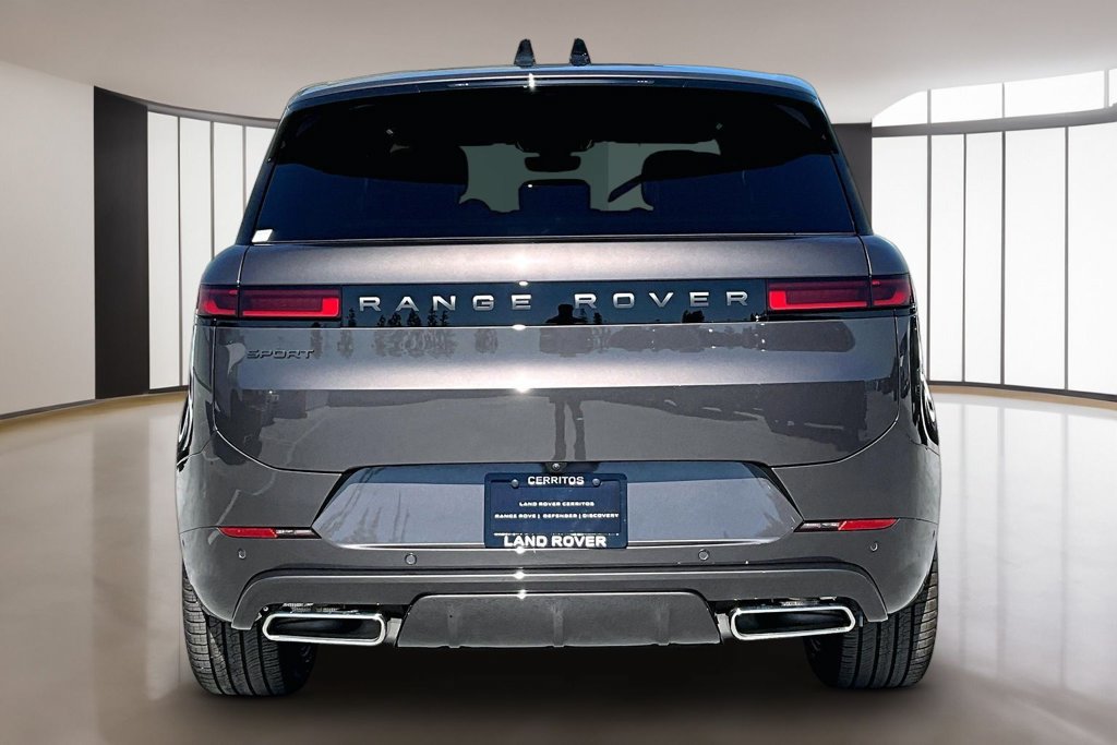 New 2026 Land Rover Range Rover Sport Dynamic SE AWD/4WD image 4