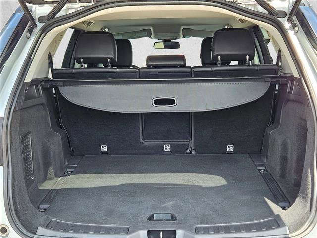 Used 2019 Land Rover Discovery Sport SE image 6