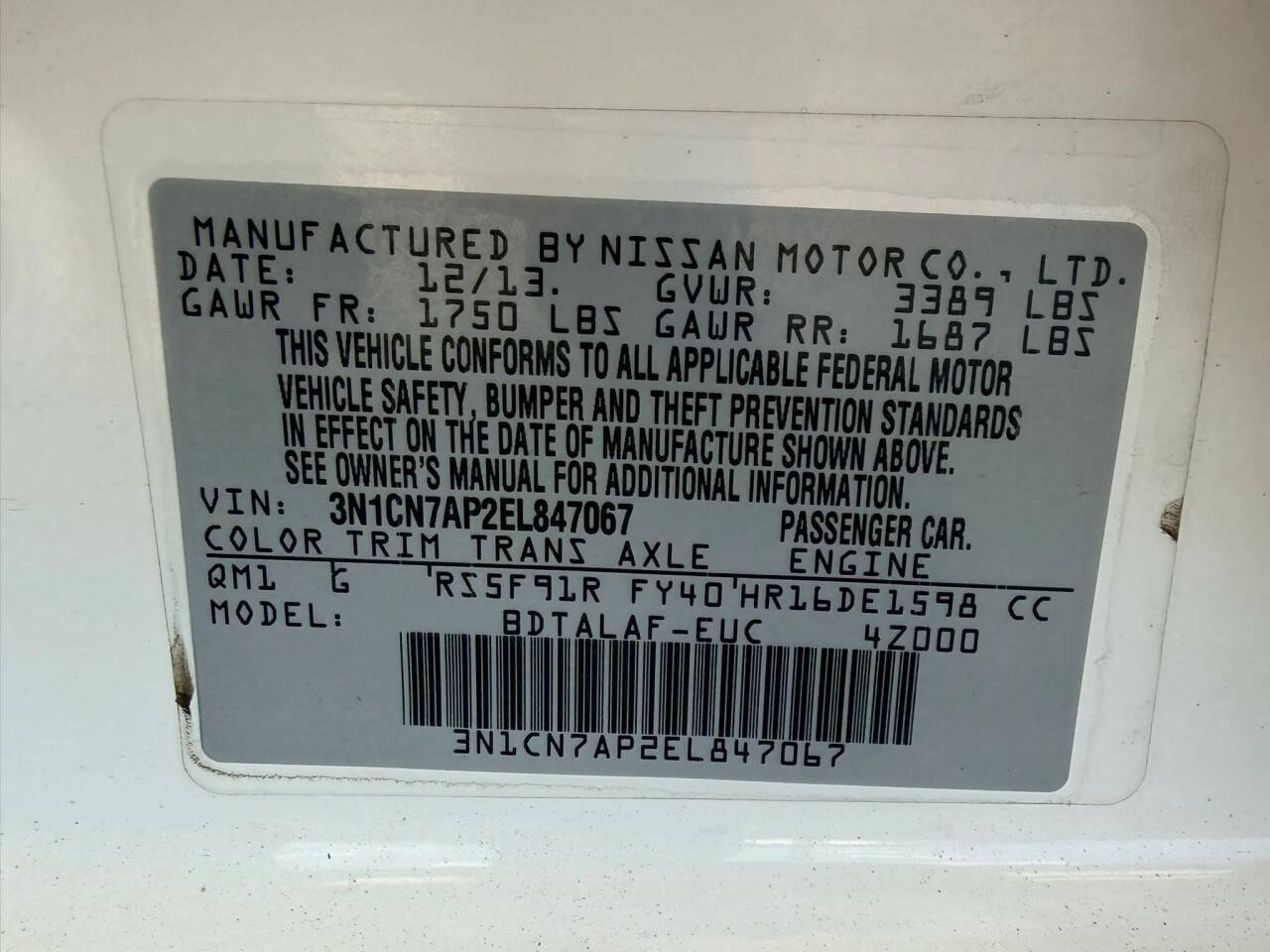 Used 2014 Nissan Versa S FWD image 26