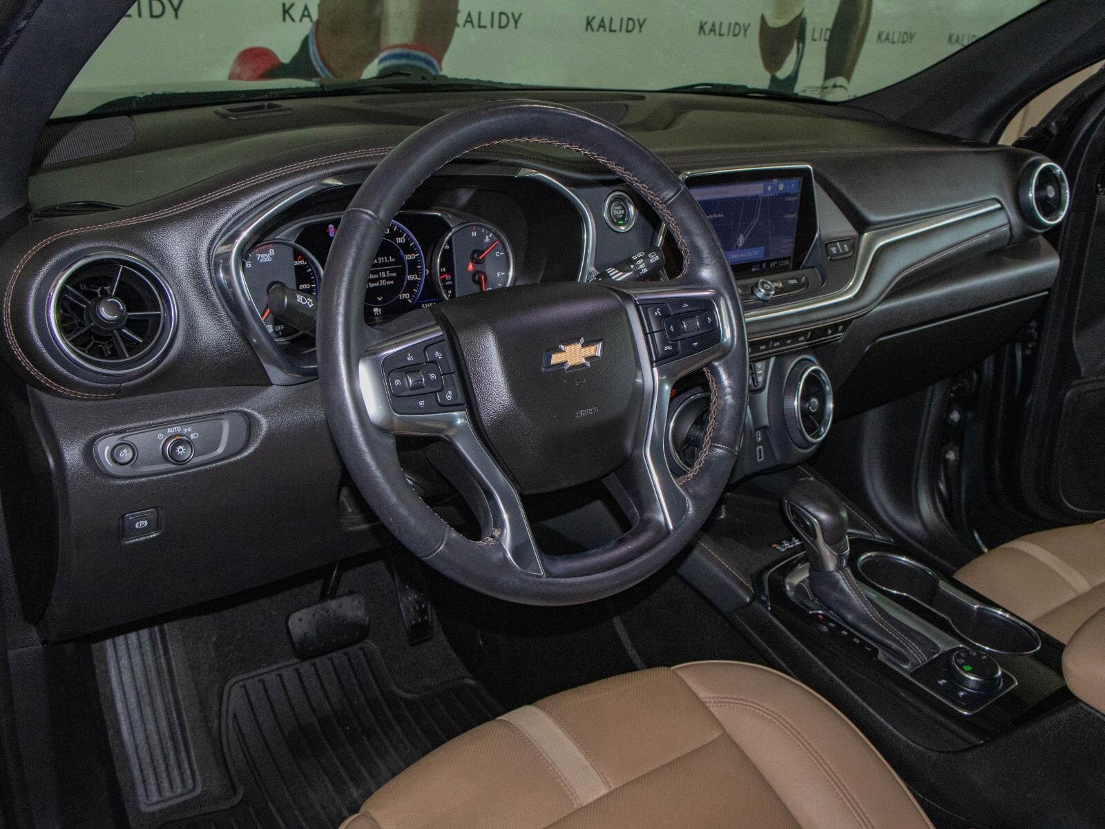 Used 2019 Chevrolet Blazer Premier w/ Sun and Wheels Package image 6