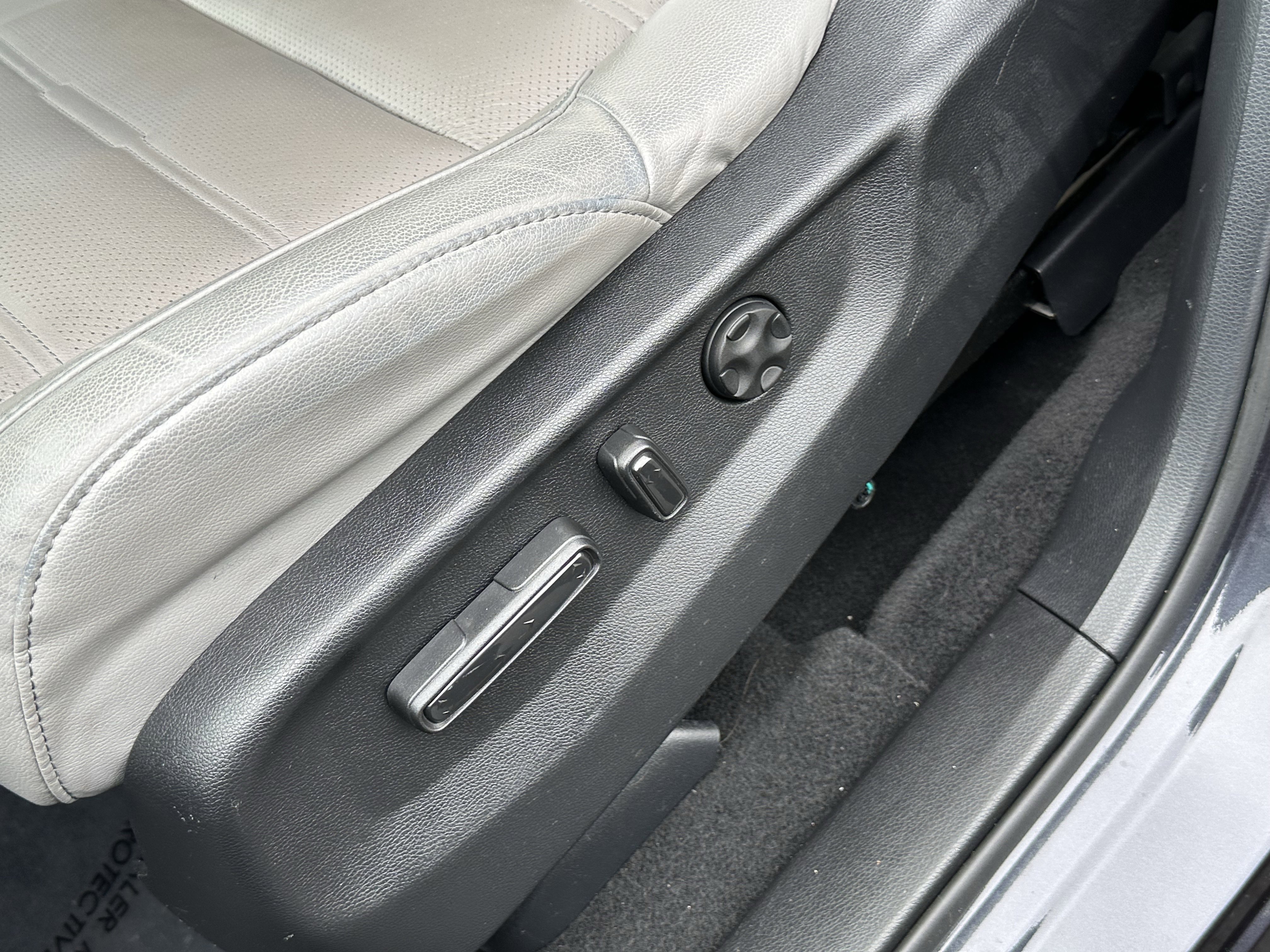 Used 2018 Honda CR-V EX-L image 17