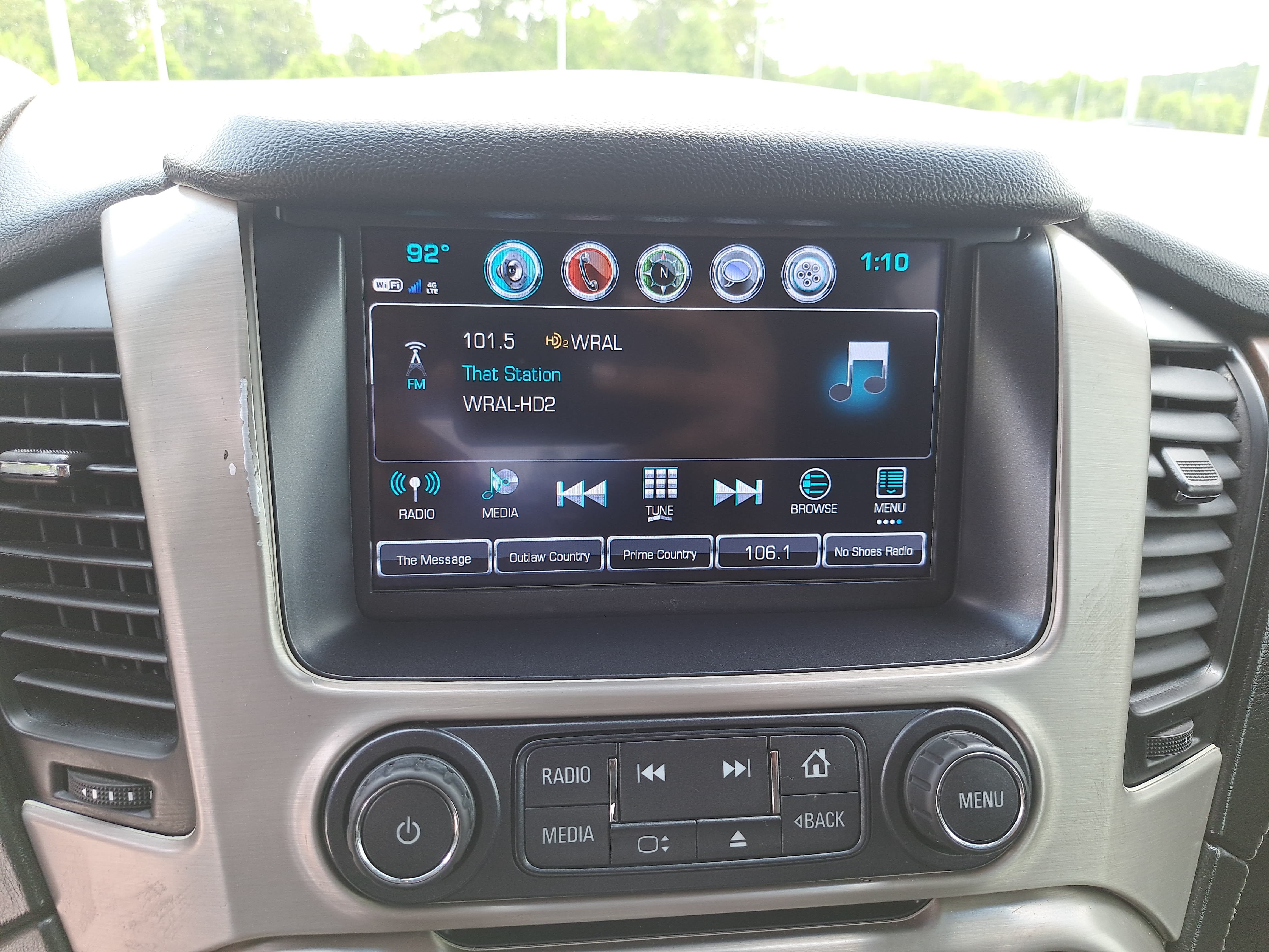 Used 2018 GMC Yukon Denali w/ Open Road Package AWD/4WD image 22