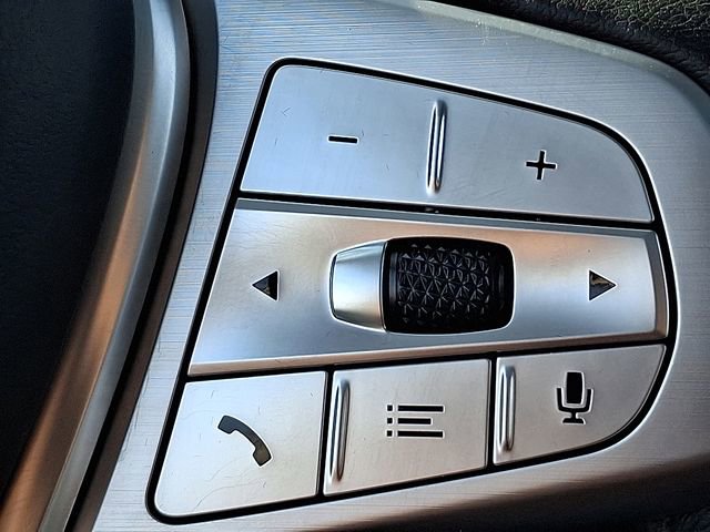 Used 2023 BMW X7 xDrive40i image 23