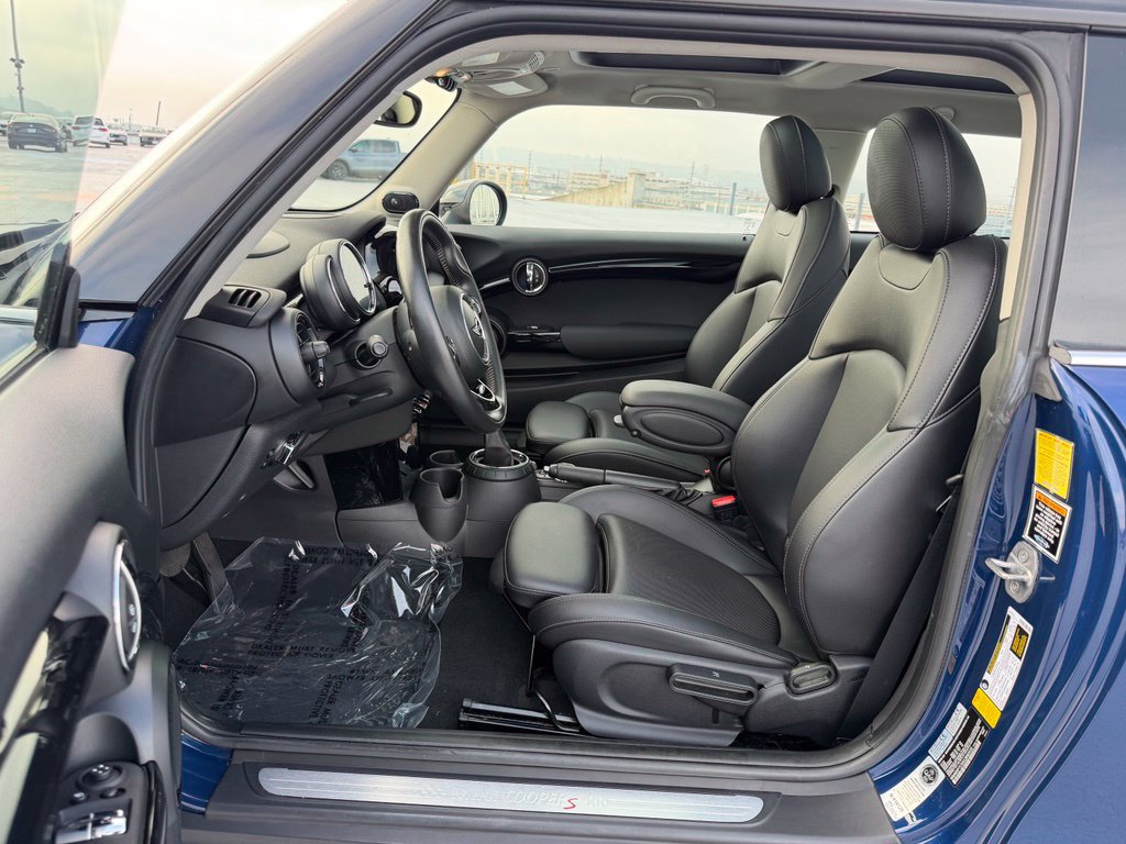 Used 2016 MINI Cooper S FWD image 10