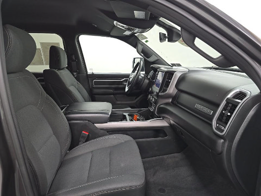 Used 2023 RAM 1500 Big Horn AWD/4WD image 8