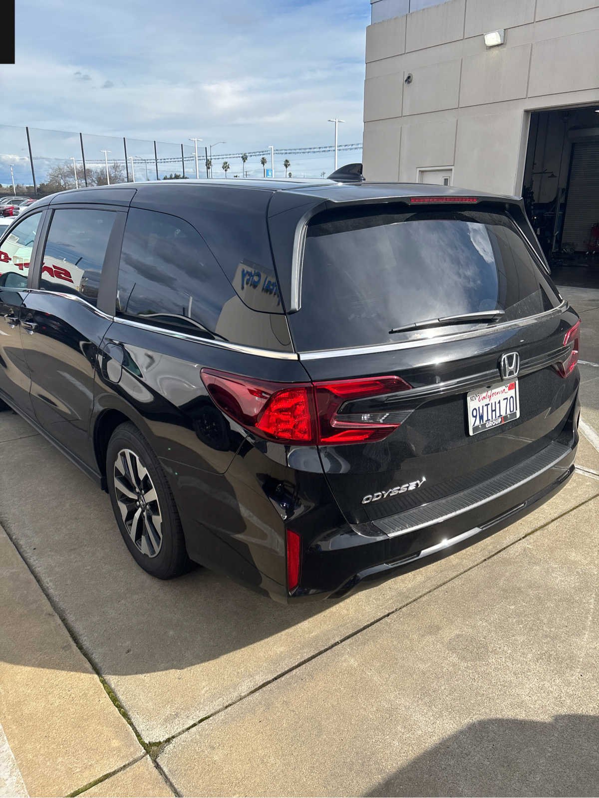New 2026 Honda Odyssey EX-L image 1