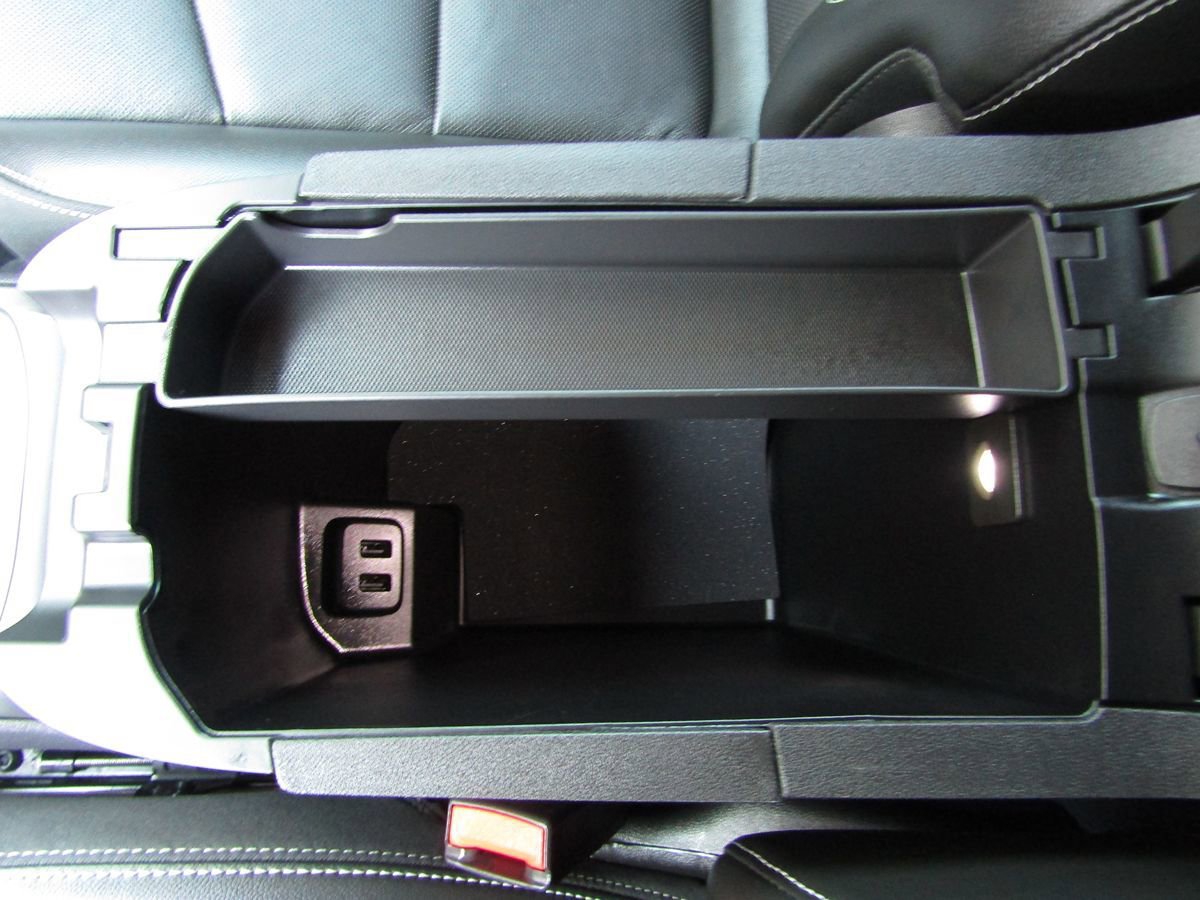 Used 2022 GMC Terrain SLT w/ Infotainment Package II image 26