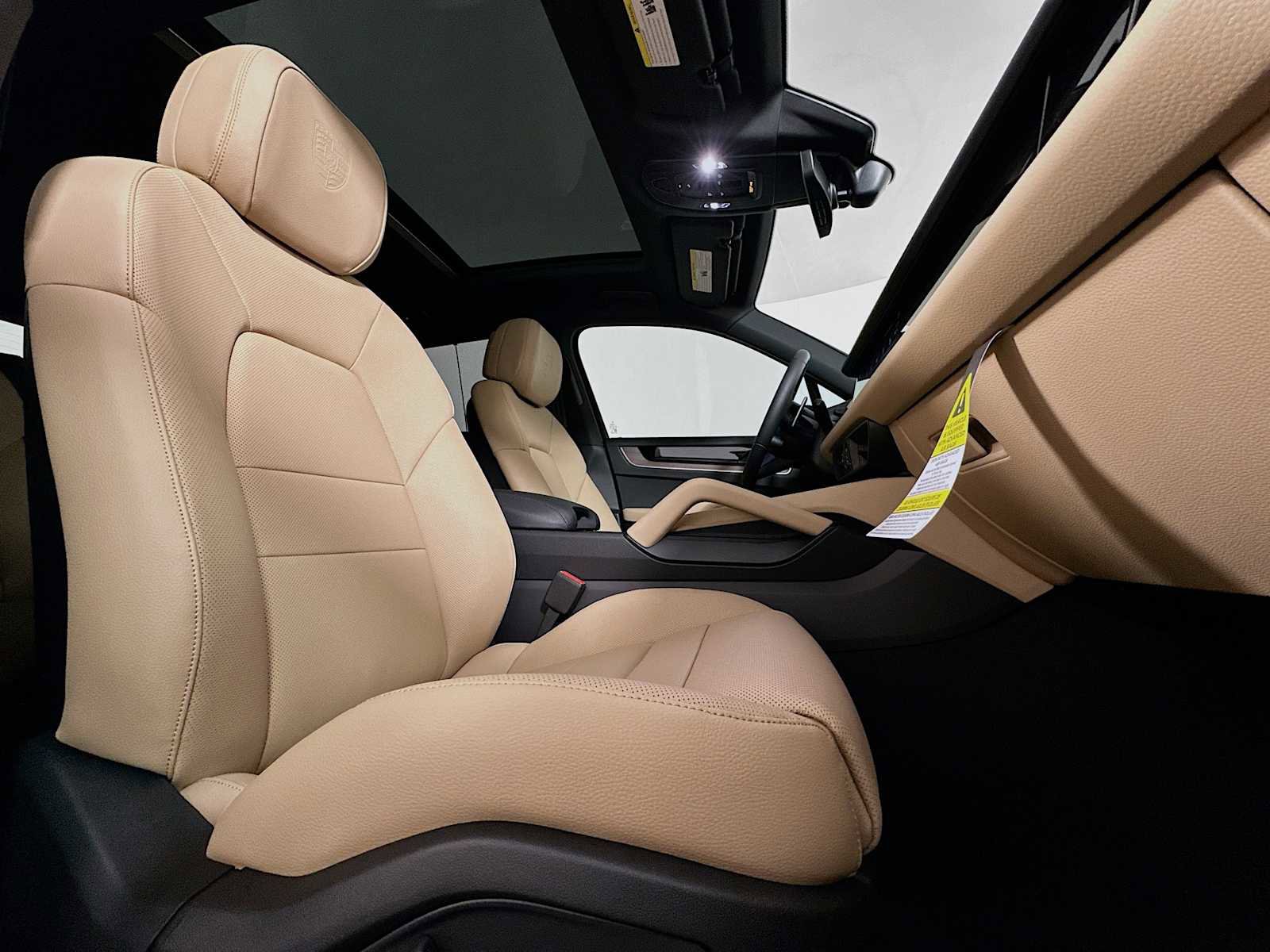 New 2026 Porsche Cayenne image 28