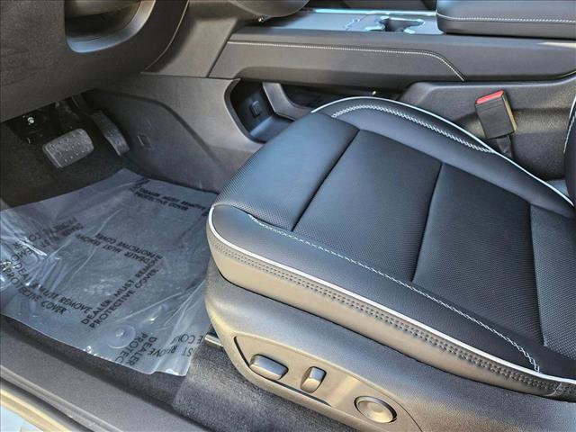 New 2026 GMC Acadia Denali w/ Super Cruise Package image 4