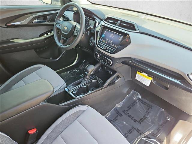 Certified 2021 Chevrolet TrailBlazer LT w/ Convenience Package FWD image 27