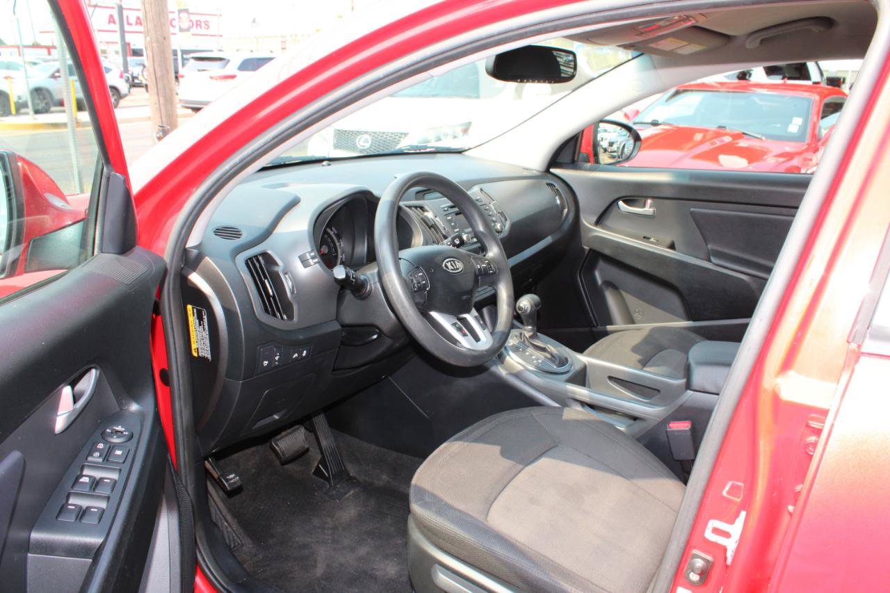 Used 2012 Kia Sportage LX w/ Convenience Pkg FWD image 12