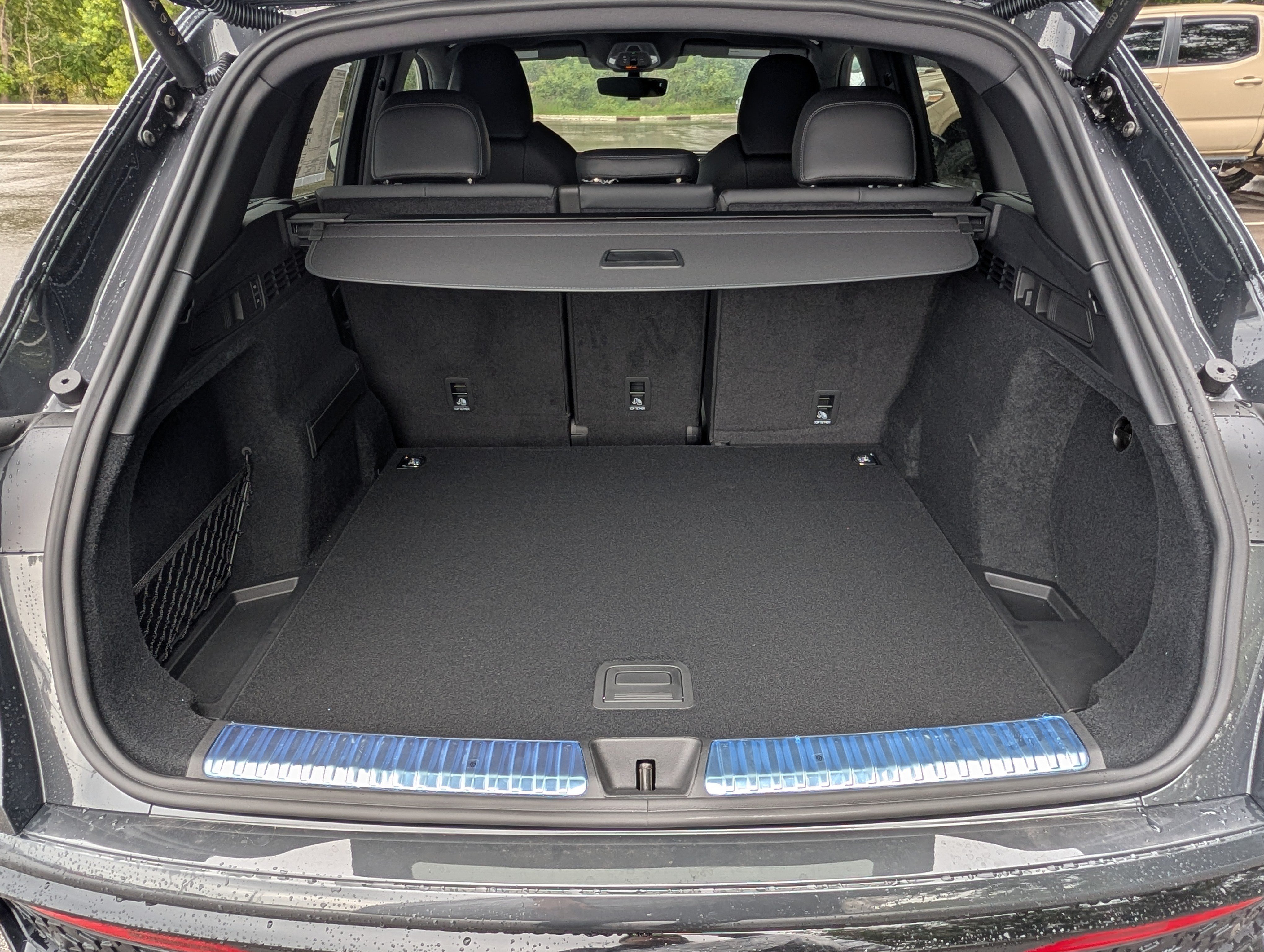 New 2026 Audi SQ5 Prestige AWD/4WD image 7