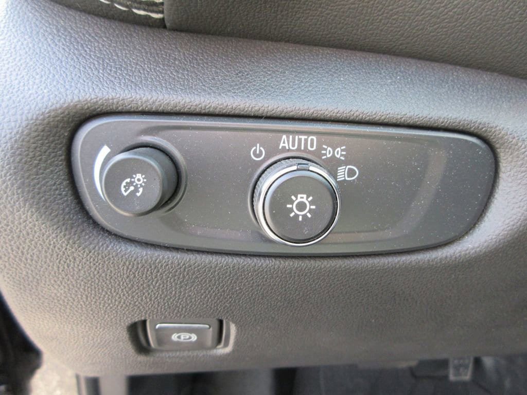 Used 2024 Chevrolet Blazer LT w/ Convenience Package image 22